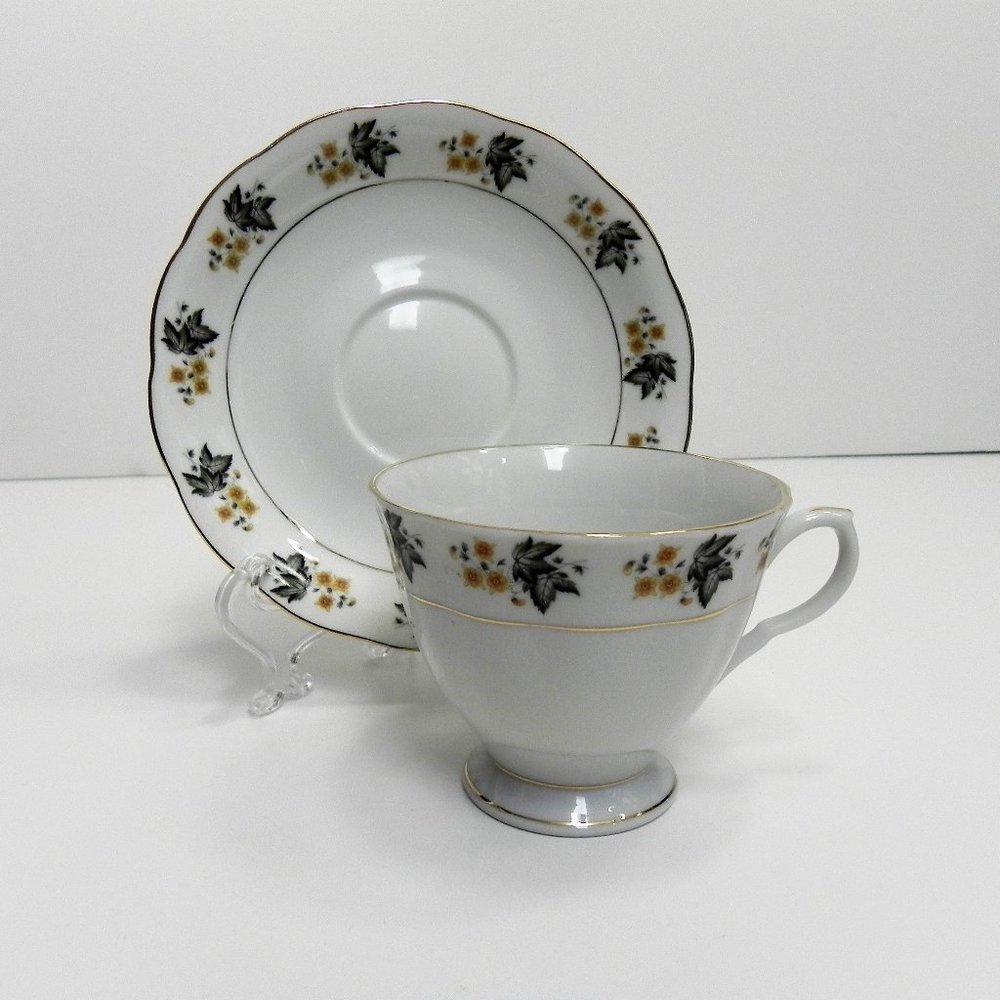 Collectable Vintage Yong Sheng Porcelain Cup & Saucer Black Leaf Yellow Flower